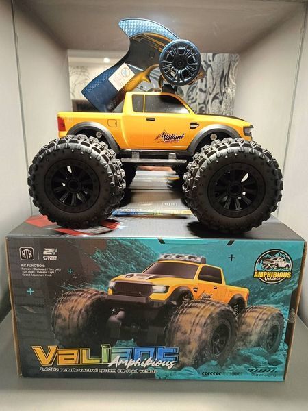 Машинка-амфибия на пульте управления JJRC C8816 Amphibious Off-Road Car 4WD (29 см) &ndash; Водонепроницаемый джип с пропорциональным управлением Желтый цвет 1000243 фото