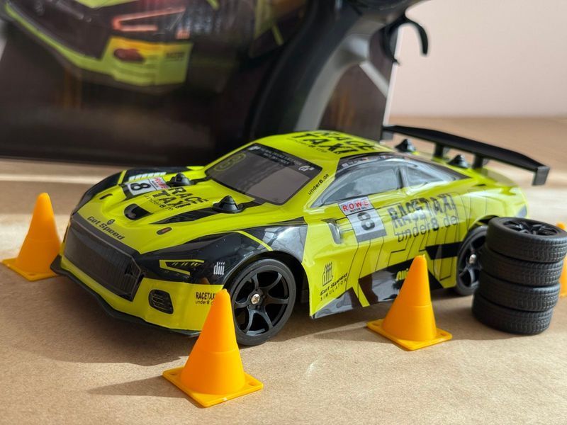 Машинка для дрифта на радиоуправлении Small Drift Салатовый 1000230-1 фото